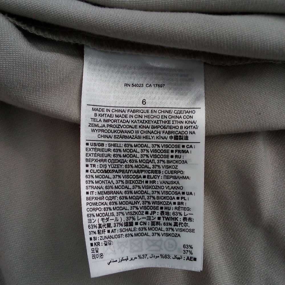 NEW PHOTOS - Banana Republic Belted Trench Dress - Picture 5 of 7